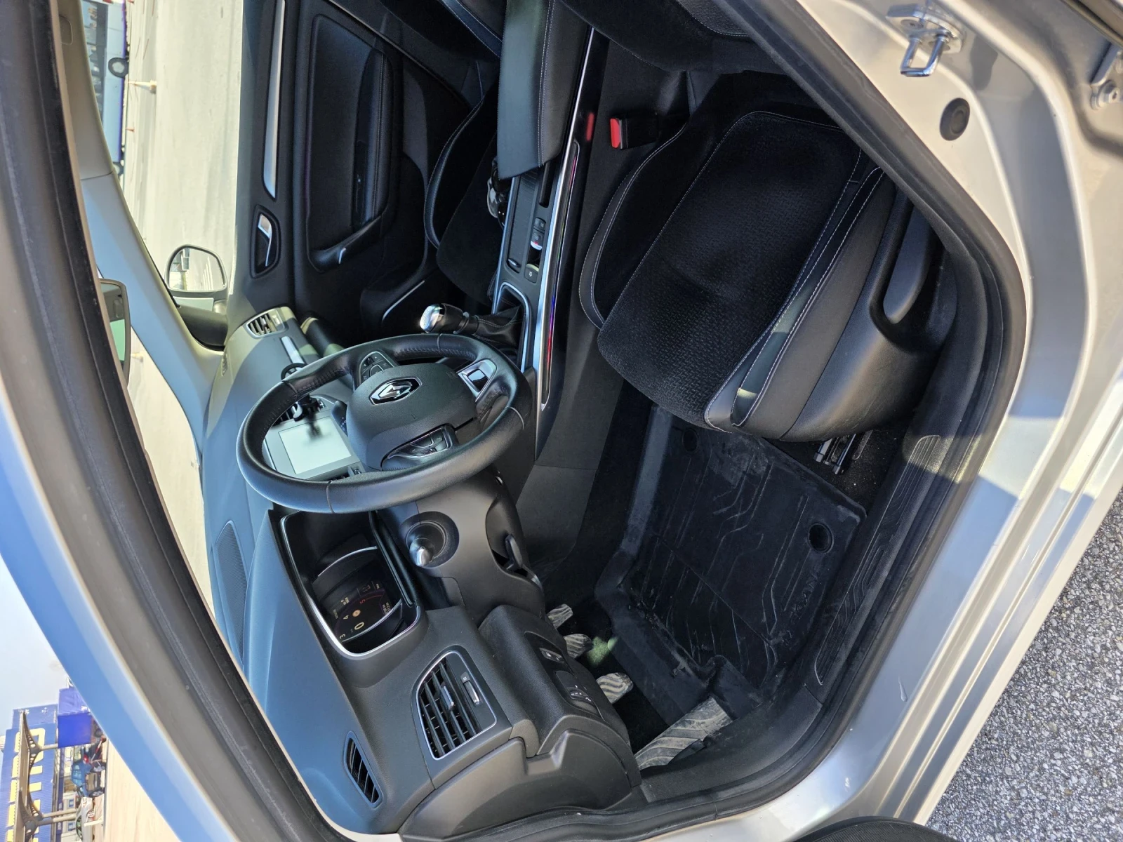 Renault Megane MEGANE IV 1.5 dCi k9k 656 sedan , снимка 11 - Автомобили и джипове - 54166022