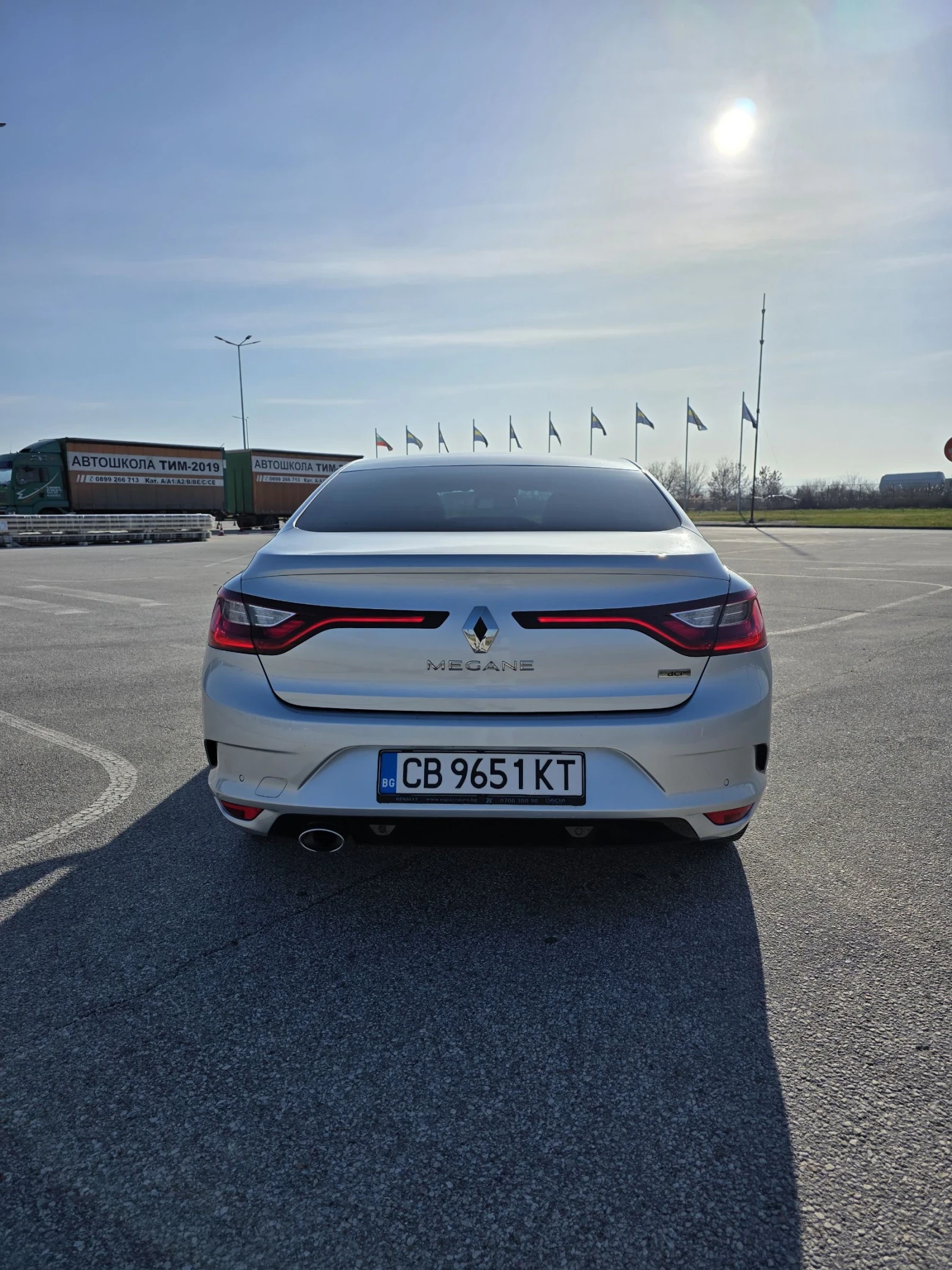Renault Megane MEGANE IV 1.5 dCi k9k 656 sedan , снимка 5 - Автомобили и джипове - 54166022