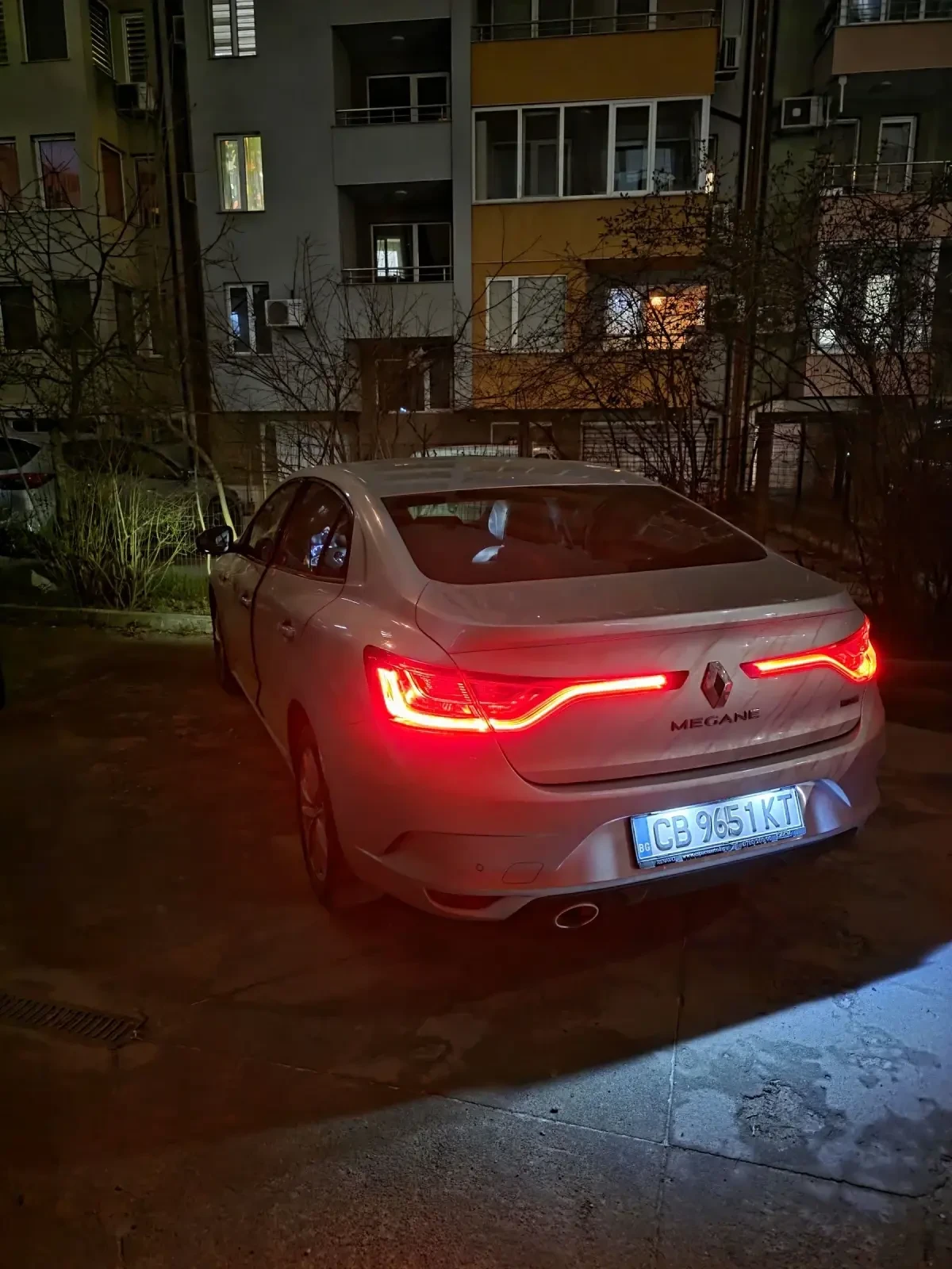 Renault Megane MEGANE IV 1.5 dCi k9k 656 sedan  | Mobile.bg � ����������� 14
