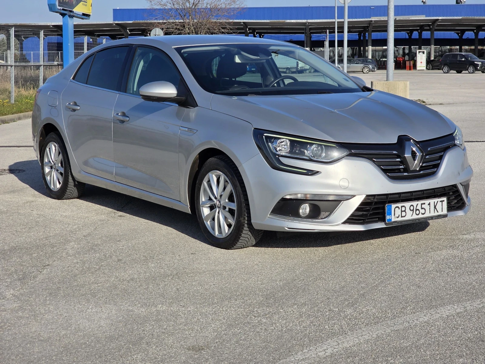 Renault Megane MEGANE IV 1.5 dCi k9k 656 sedan 