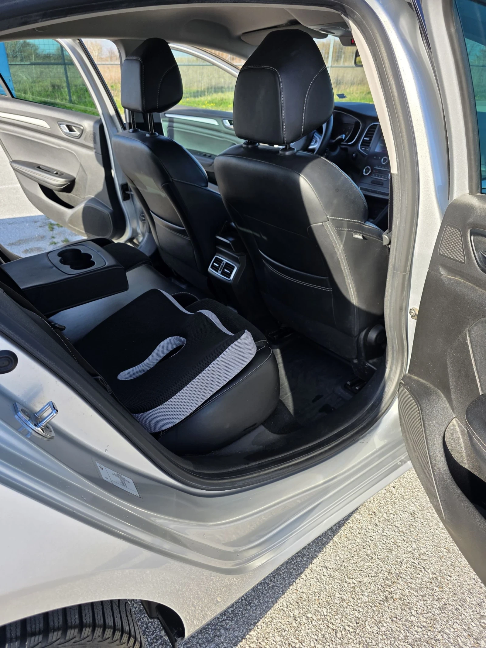 Renault Megane MEGANE IV 1.5 dCi k9k 656 sedan , снимка 9 - Автомобили и джипове - 54166022