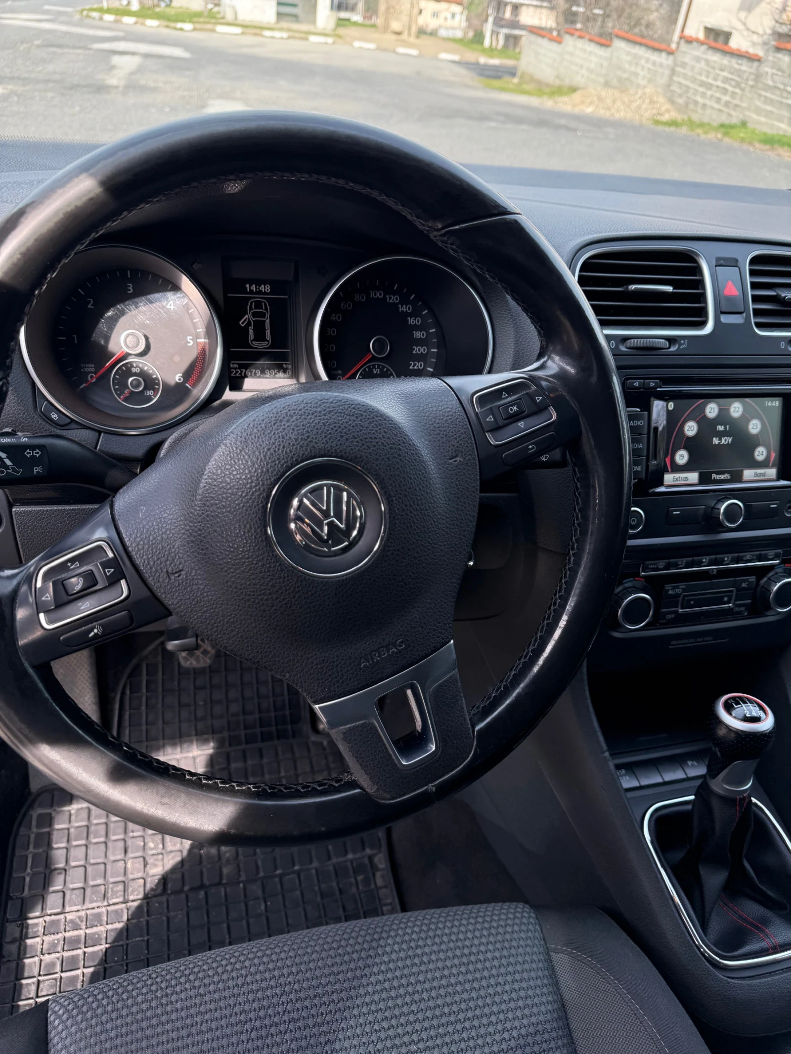 VW Golf, снимка 6 - Автомобили и джипове - 54197295