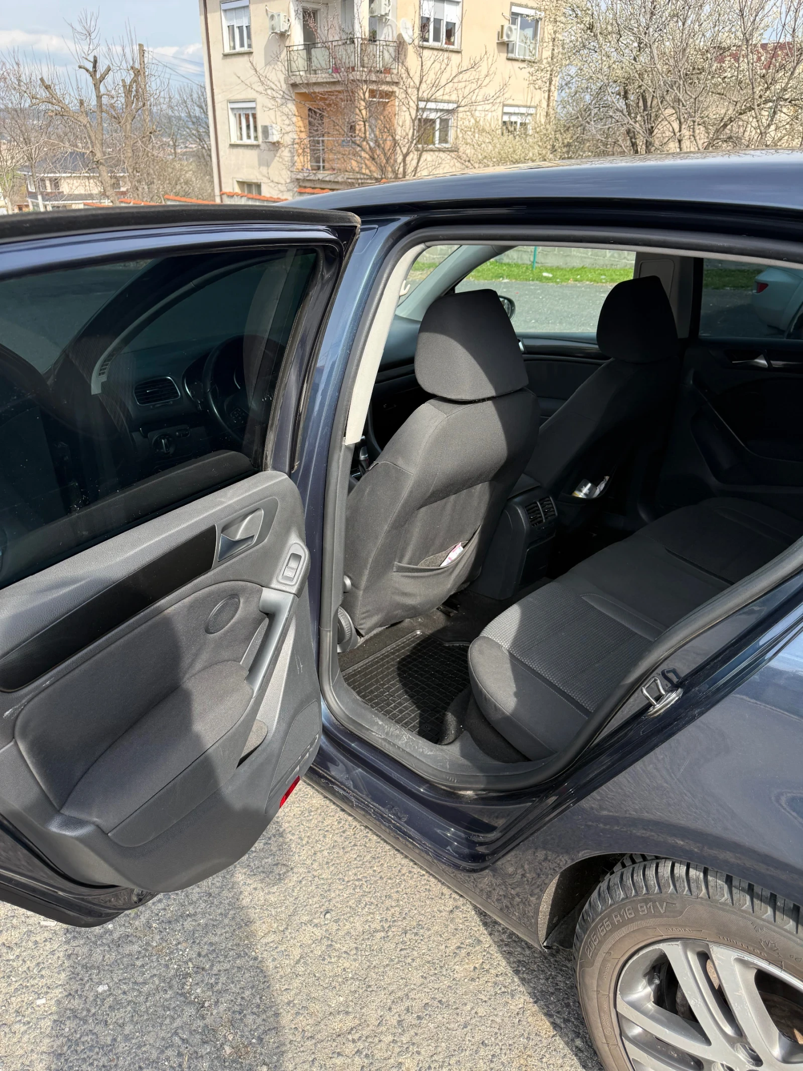 VW Golf, снимка 10 - Автомобили и джипове - 54197295