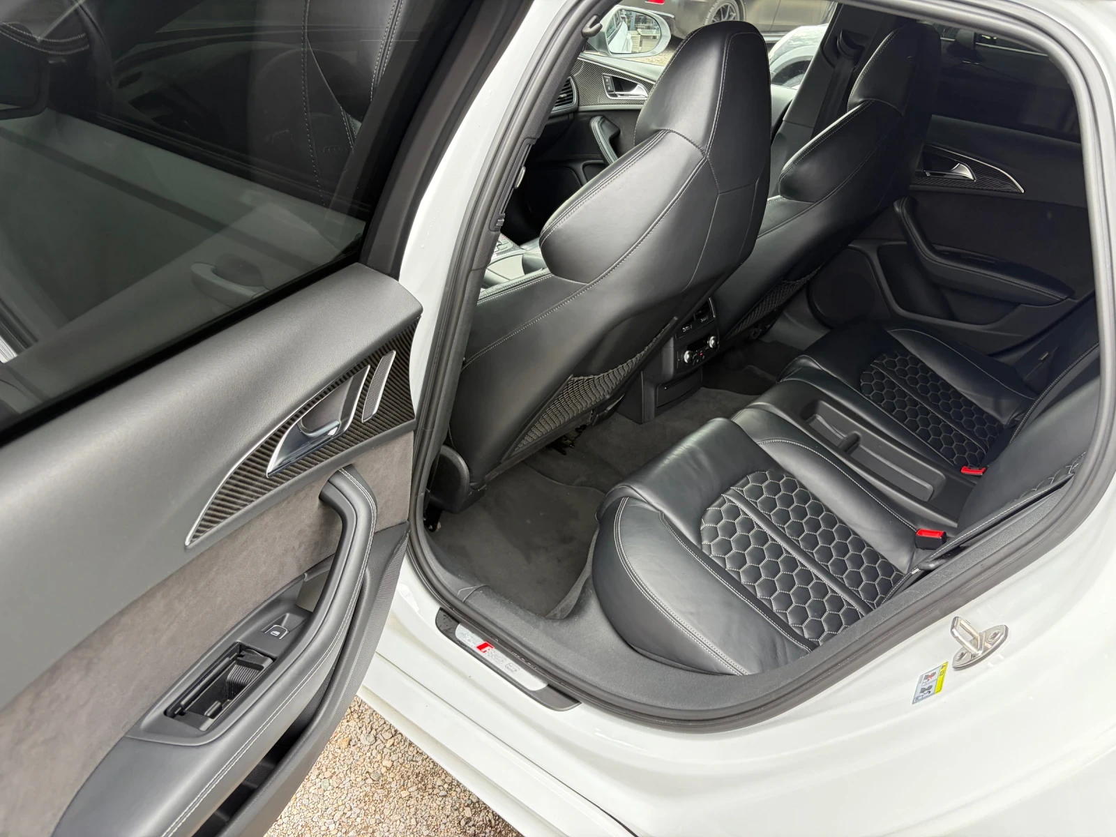 Audi Rs6, снимка 14 - Автомобили и джипове - 54461592