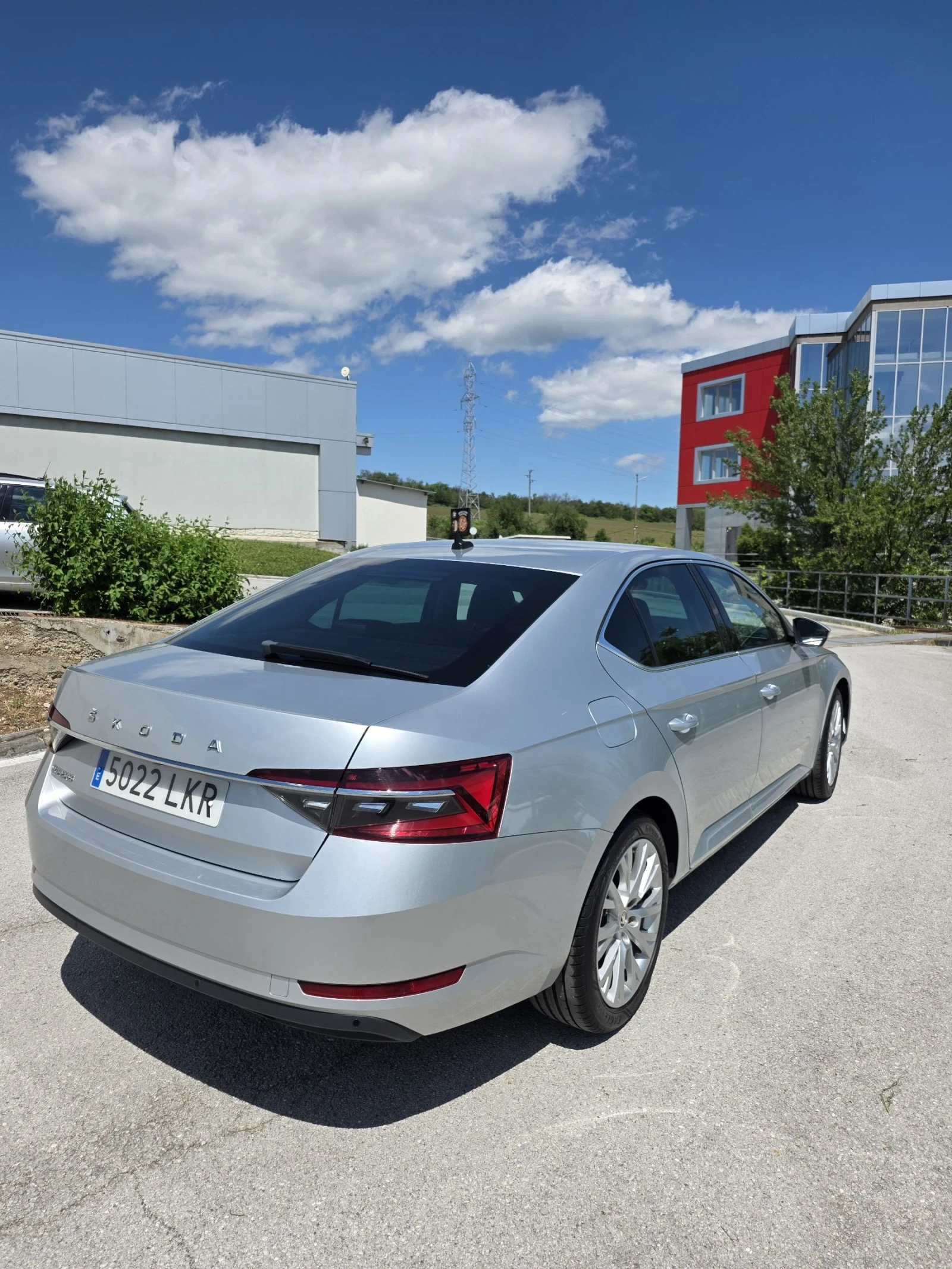 Skoda Superb, снимка 4 - Автомобили и джипове - 54583089