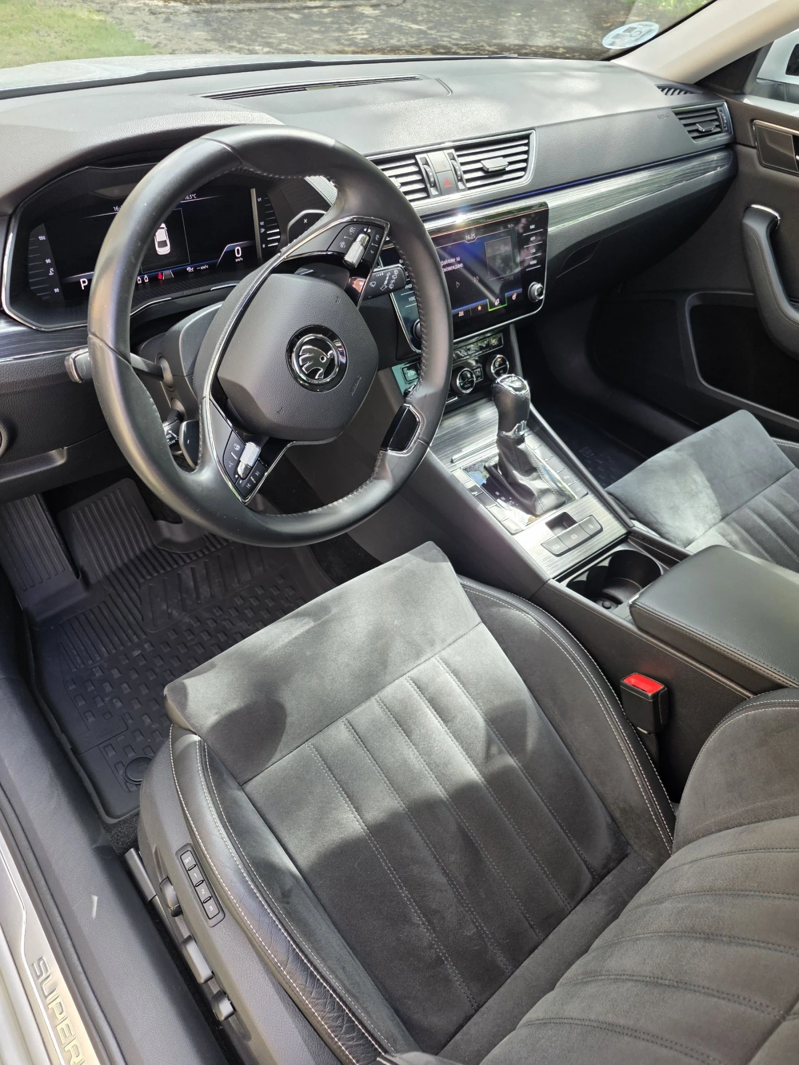 Skoda Superb, снимка 10 - Автомобили и джипове - 54583089