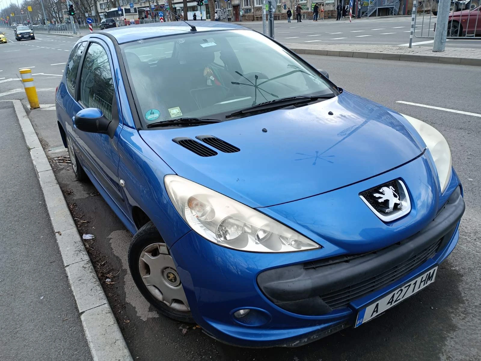 Peugeot 206 + 