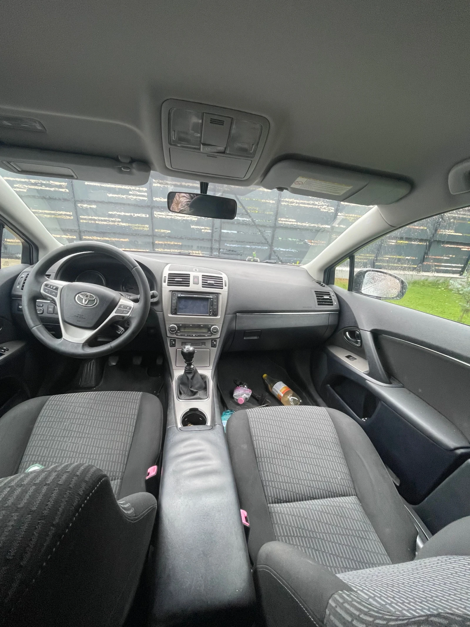 Toyota Avensis, снимка 9 - Автомобили и джипове - 54742026