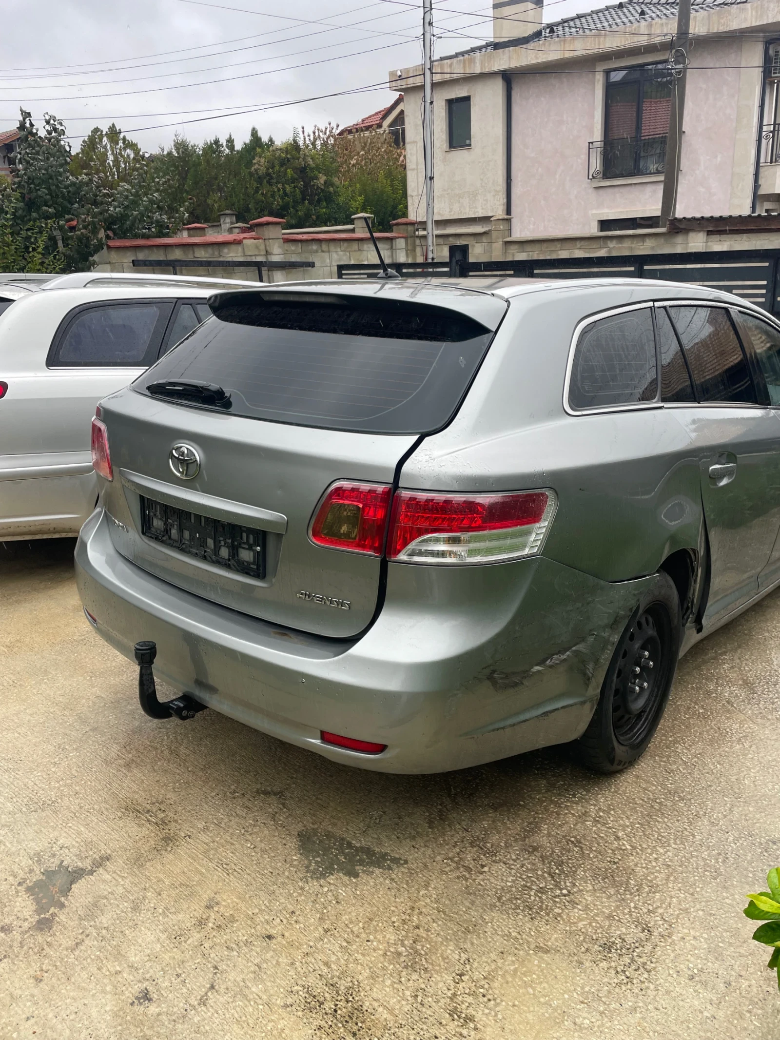Toyota Avensis, снимка 4 - Автомобили и джипове - 54742026
