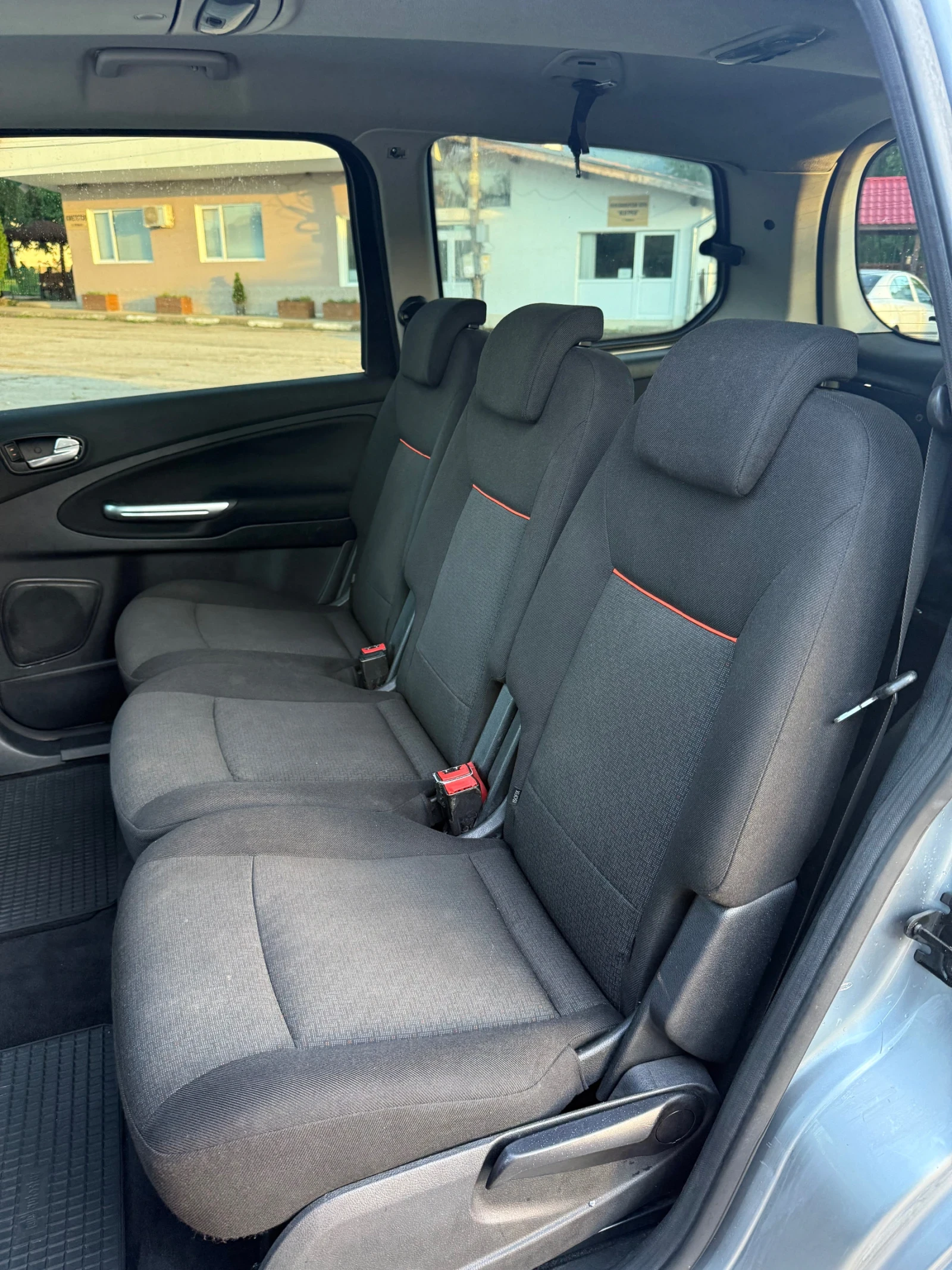 Ford Galaxy 2.0* HDI* , снимка 10 - Автомобили и джипове - 54801938