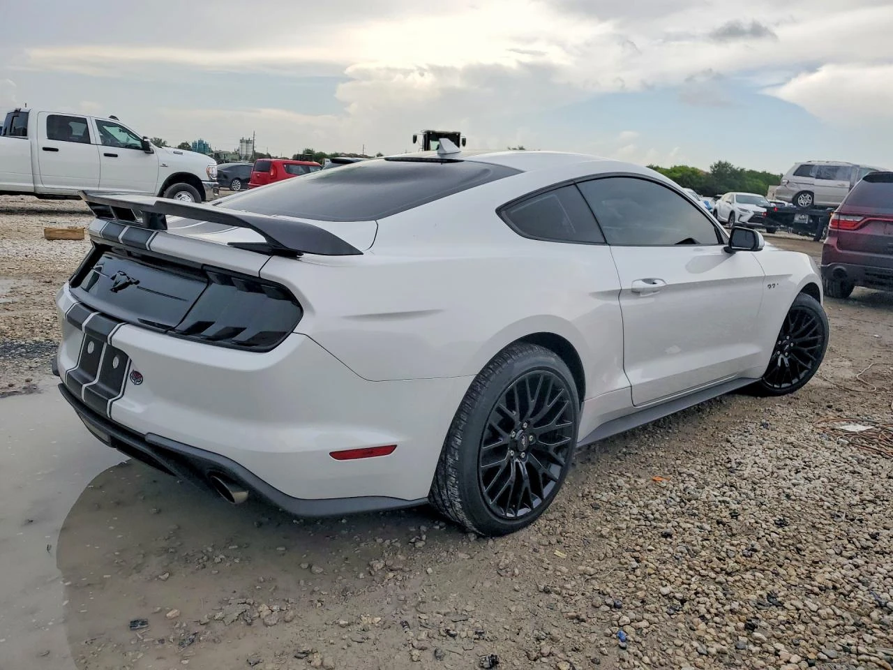 Ford Mustang 2.3l, снимка 3 - Автомобили и джипове - 55243534