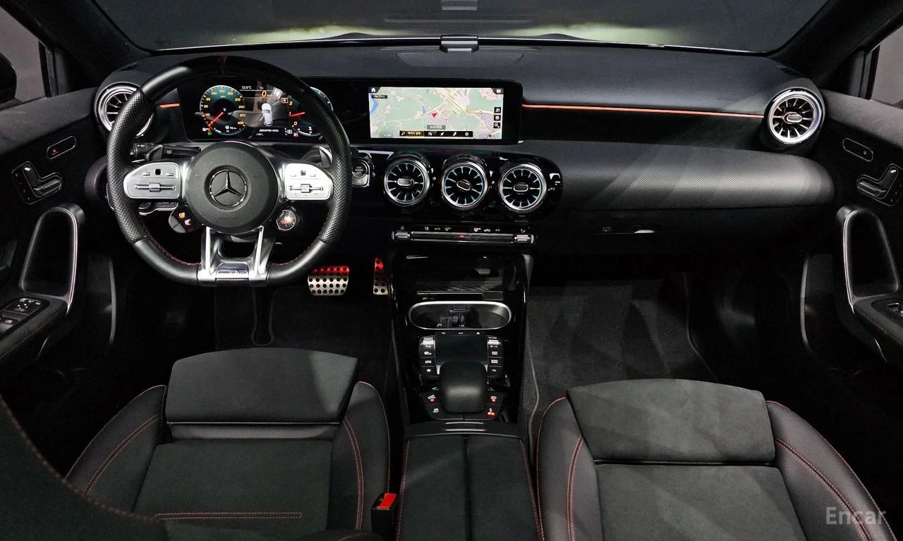 Mercedes-Benz A45 AMG * ФИКСИРАНА ЦЕНА ДО БЪЛГАРИЯ * АВТОКРЕДИТ, снимка 8 - Автомобили и джипове - 55399134