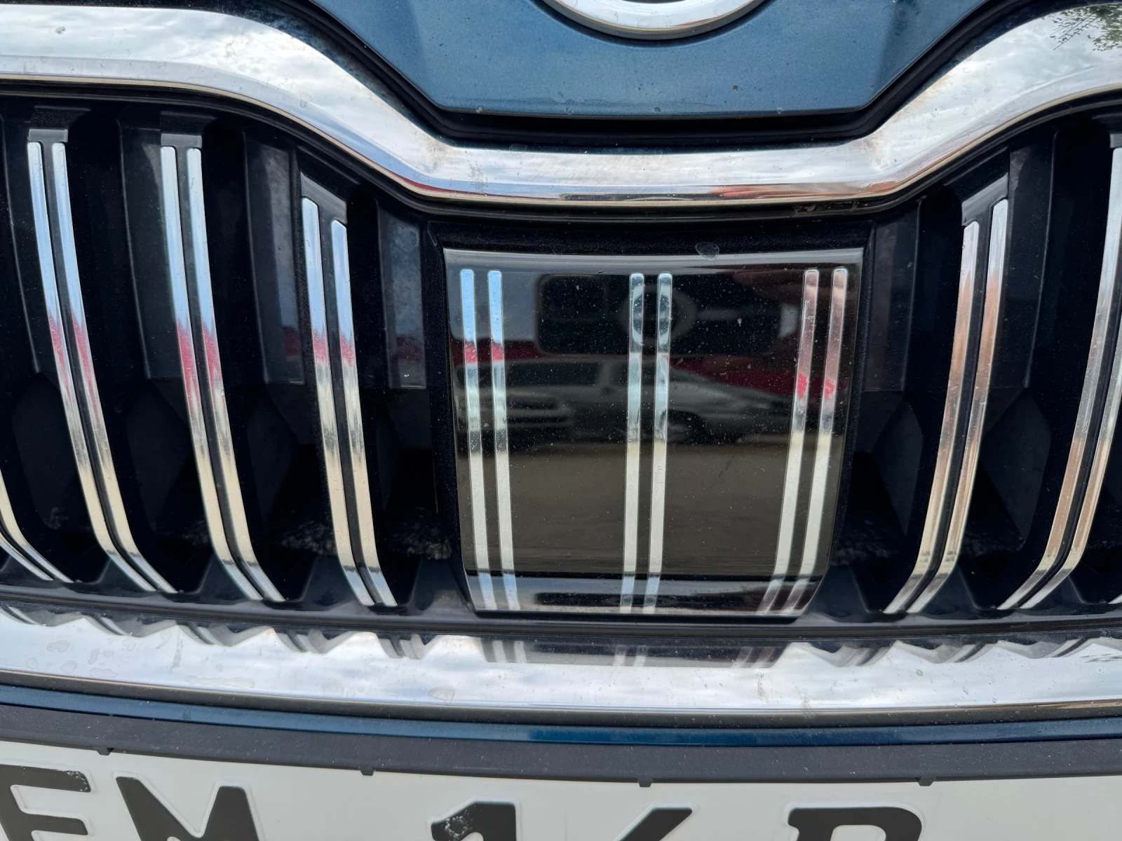 Skoda Superb 2.0 TDI, снимка 17 - Автомобили и джипове - 55873799