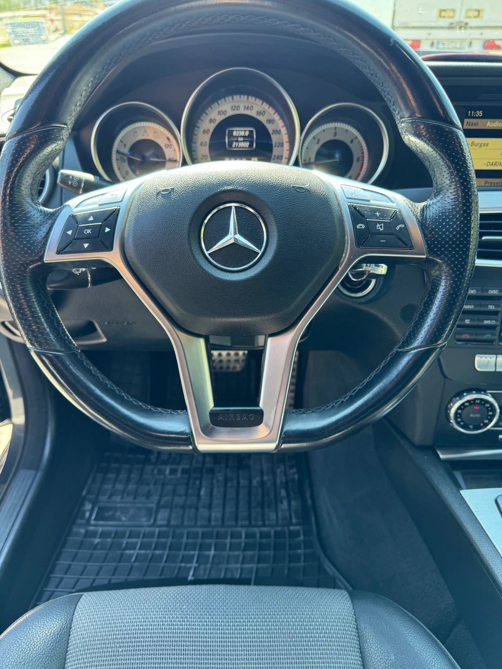 Mercedes-Benz C 250, снимка 4 - Автомобили и джипове - 56152495