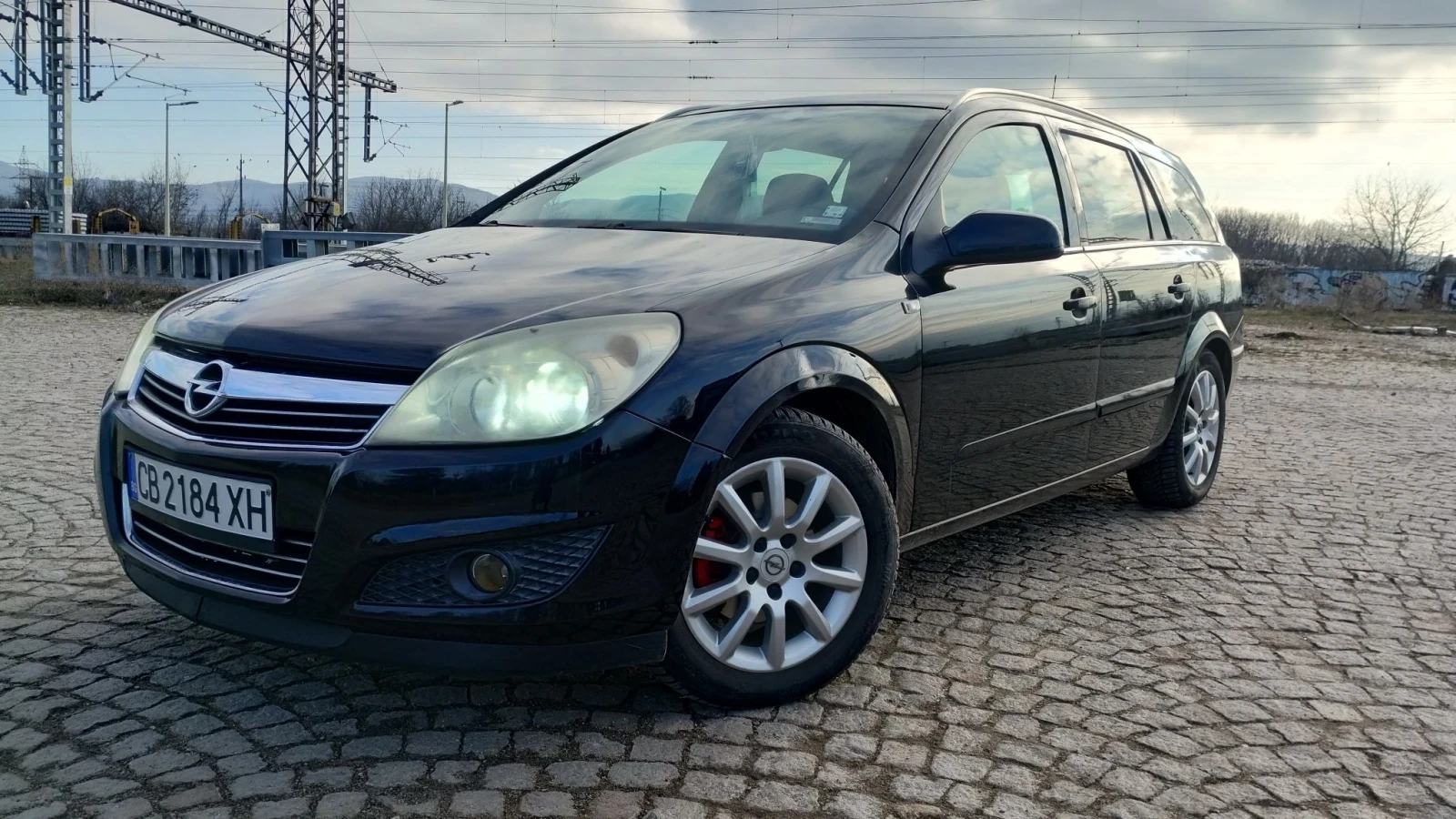 Opel Astra, снимка 3 - Автомобили и джипове - 56303190
