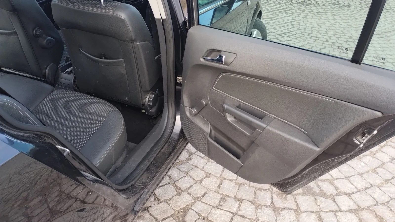 Opel Astra, снимка 8 - Автомобили и джипове - 56303190