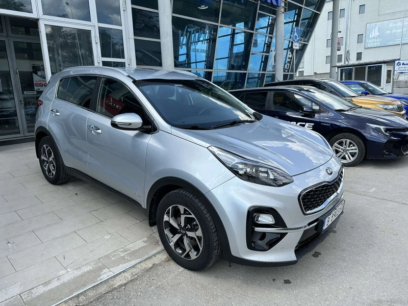 Kia Sportage Executive, снимка 1 - Автомобили и джипове - 47062649