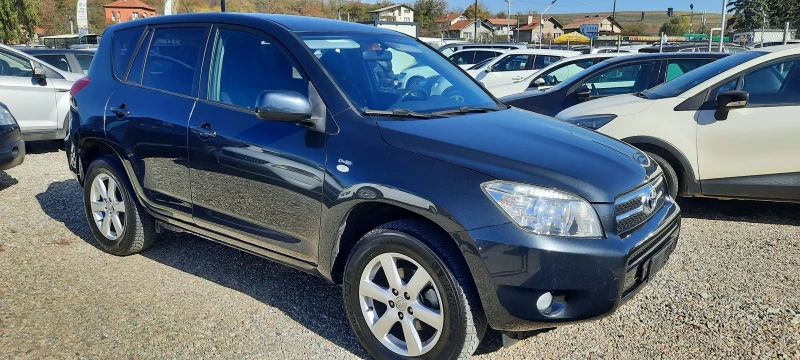 Toyota Rav4 D4D, снимка 8 - Автомобили и джипове - 47725289