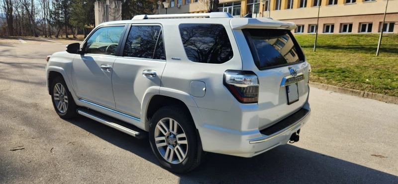 Toyota 4runner Limited, снимка 8 - Автомобили и джипове - 49365170