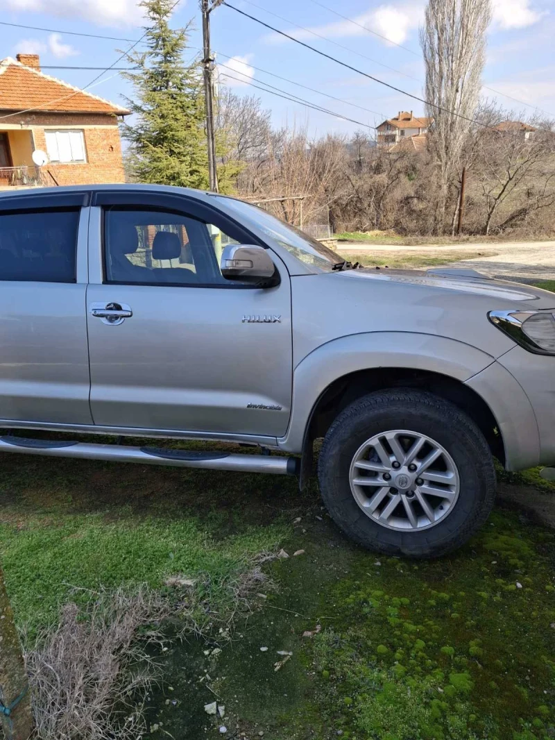 Toyota Hilux, снимка 9 - Автомобили и джипове - 49421504