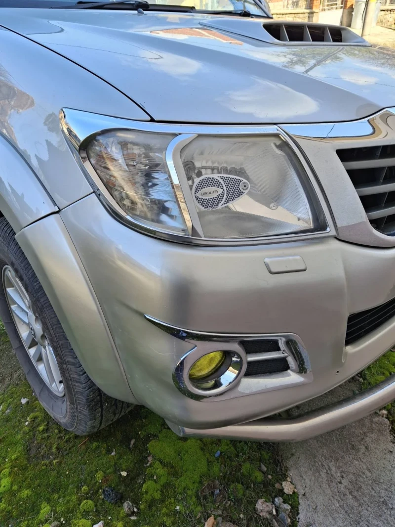 Toyota Hilux, снимка 4 - Автомобили и джипове - 49421504