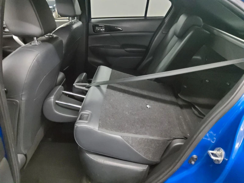 Mitsubishi Eclipse Cross PHEV Топ Състояние, снимка 10 - Автомобили и джипове - 50370008