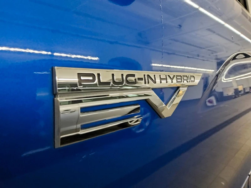 Mitsubishi Eclipse Cross PHEV Топ Състояние, снимка 9 - Автомобили и джипове - 50370008