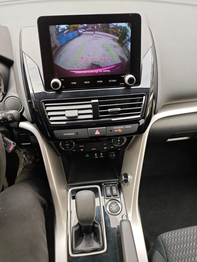 Mitsubishi Eclipse Cross 1.5T 4х4, снимка 15 - Автомобили и джипове - 52449918