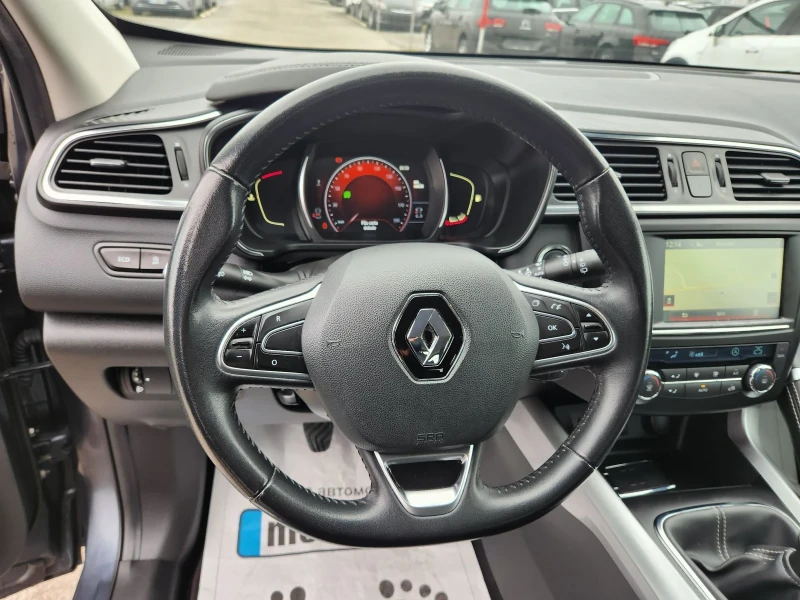 Renault Kadjar 1.5 dci EURO6B, снимка 8 - Автомобили и джипове - 52865624