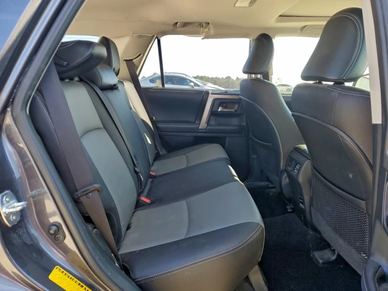 Toyota 4runner 4l Sr5/Sr5 Premium, снимка 11 - Автомобили и джипове - 53183081