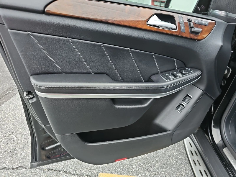 Mercedes-Benz GL 500 AMG* 7МЕСТА* ДИСТРОНИК* МАСАЖ* ОБДУХ* HARMAN* PANO - 32000 лв. - 97750170 | Car24.bg