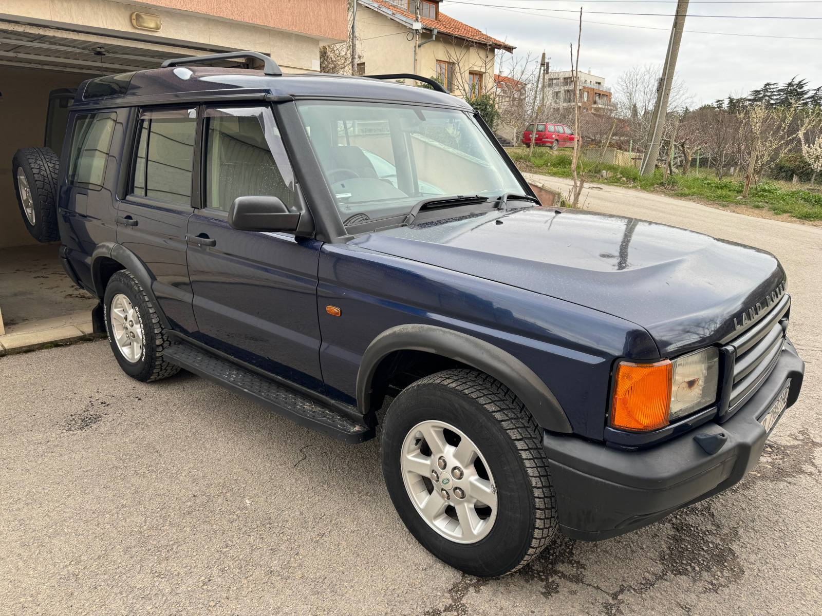 Land Rover Discovery Facelift 2.5 TD / Discovery 2  - изображение 1