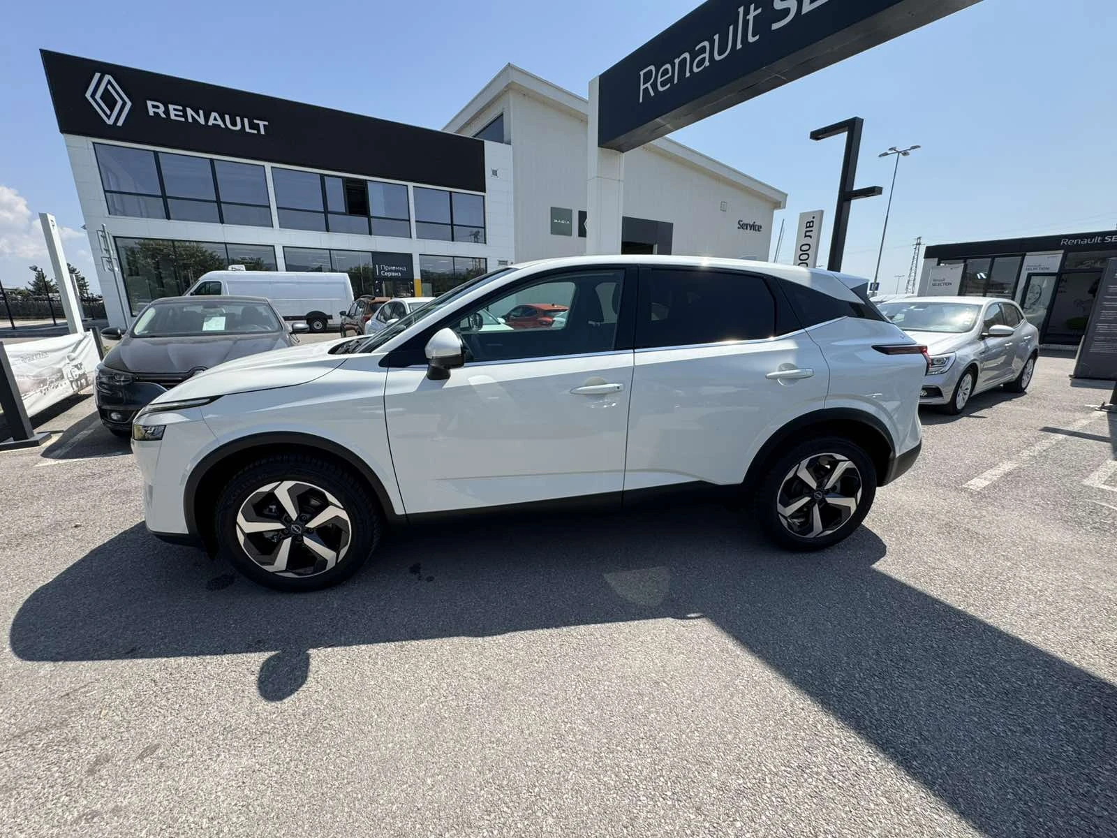 Nissan Qashqai 1.3 DIG-T MHEV - изображение 3