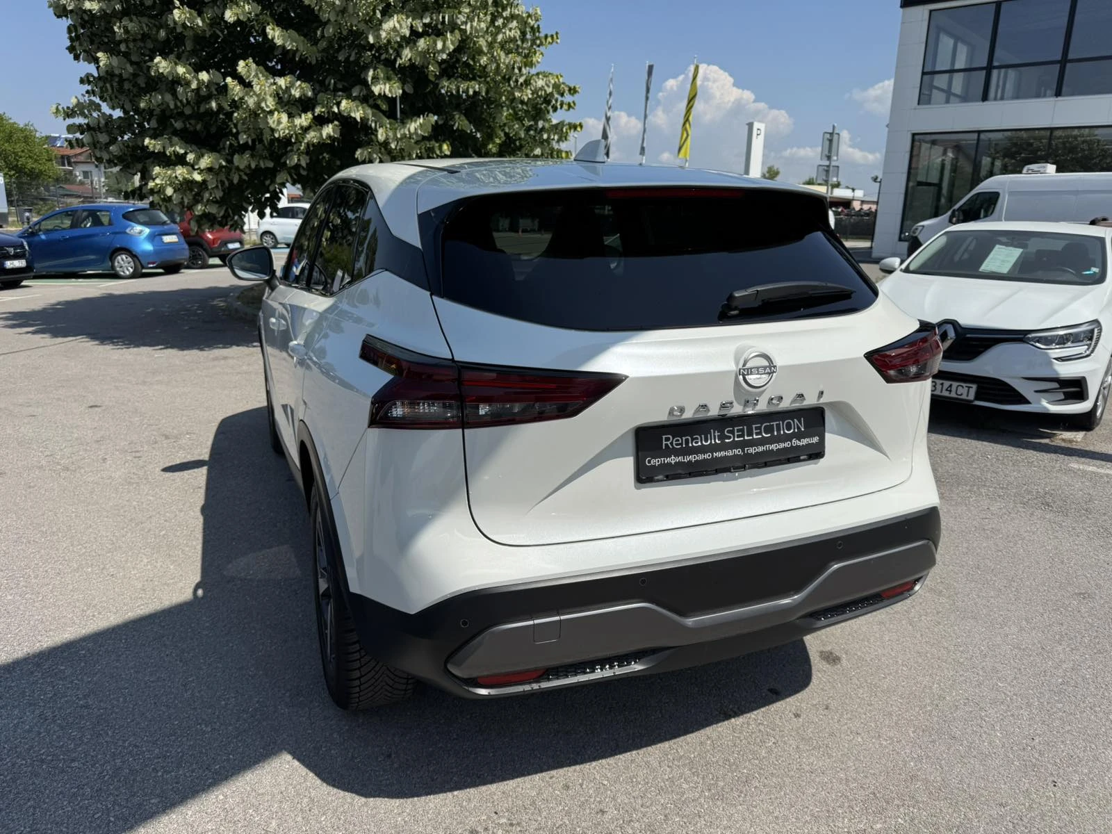 Nissan Qashqai 1.3 DIG-T MHEV - изображение 4
