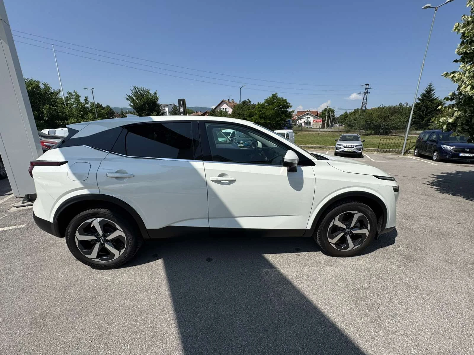 Nissan Qashqai 1.3 DIG-T MHEV - изображение 7