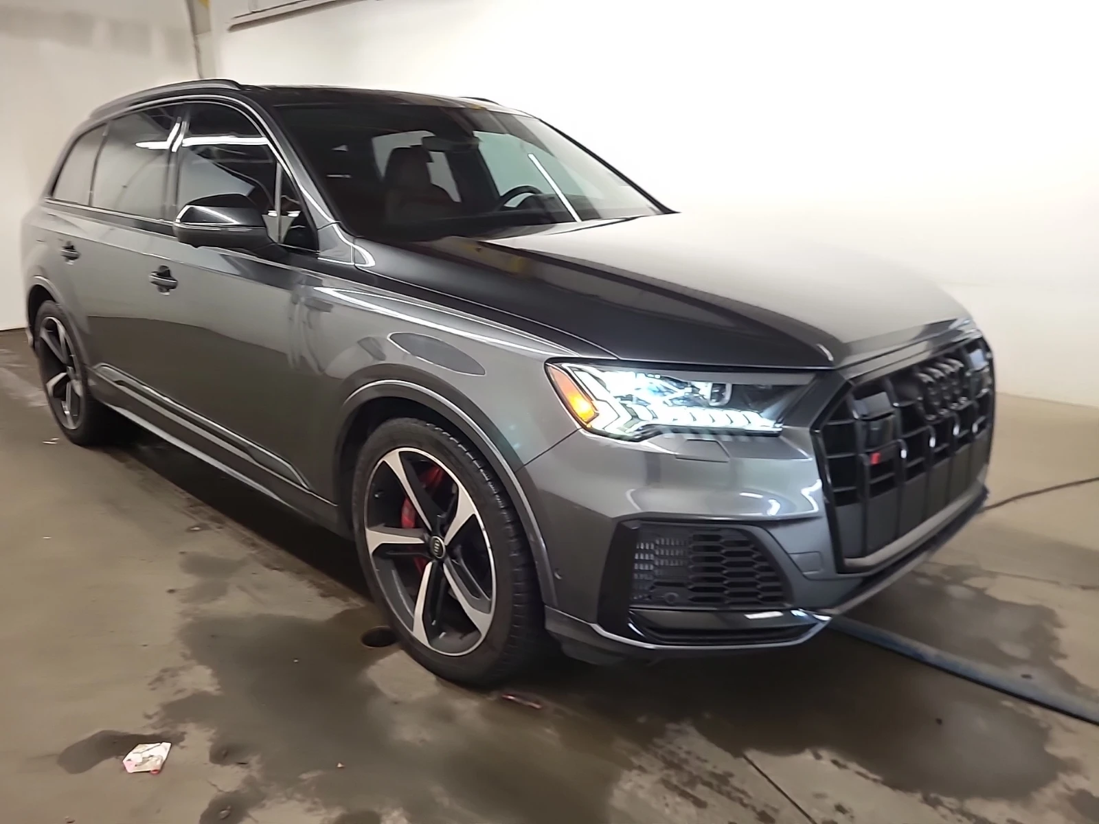 Audi SQ7 PREMIUM * CARFAX * АвтоКредит * Цена до България*  - изображение 2