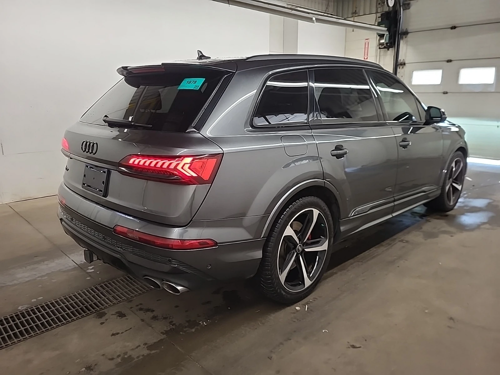 Audi SQ7 PREMIUM * CARFAX * АвтоКредит * Цена до България*  - изображение 3