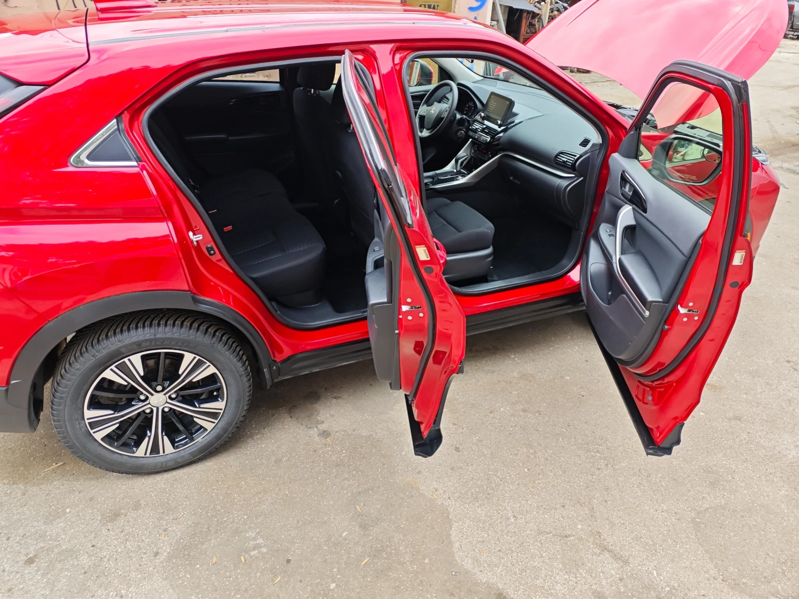 Mitsubishi Eclipse Cross 1.5T 4х4 - изображение 8