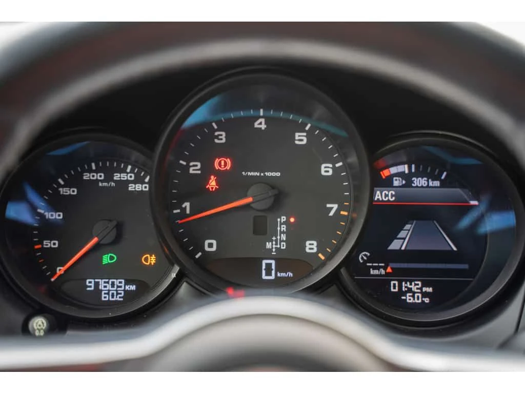 Porsche Macan * AWD| | NoAccident| Prem+ | Bose| ACC| LCA| PANO|, снимка 15 - Автомобили и джипове - 54058298