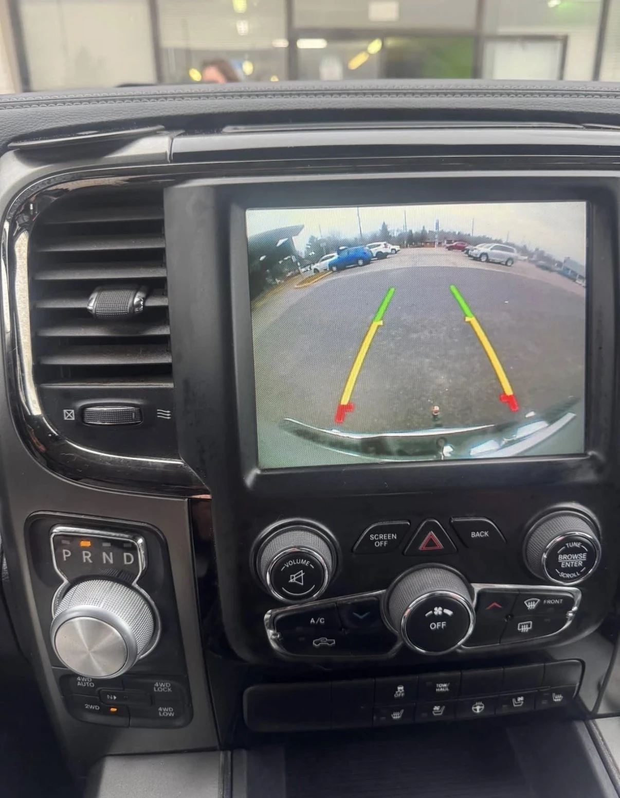 Dodge RAM 1500 Crew Cab * 4x4 * 5.7 HEMI * Обдухване * Carfax * , снимка 7 - Автомобили и джипове - 54079746