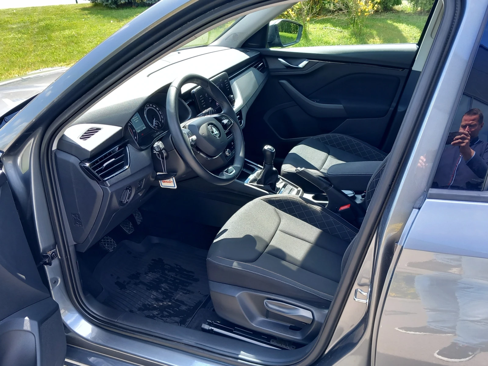 Skoda Kamiq 1.5TSI / 6MT, снимка 6 - Автомобили и джипове - 54344262