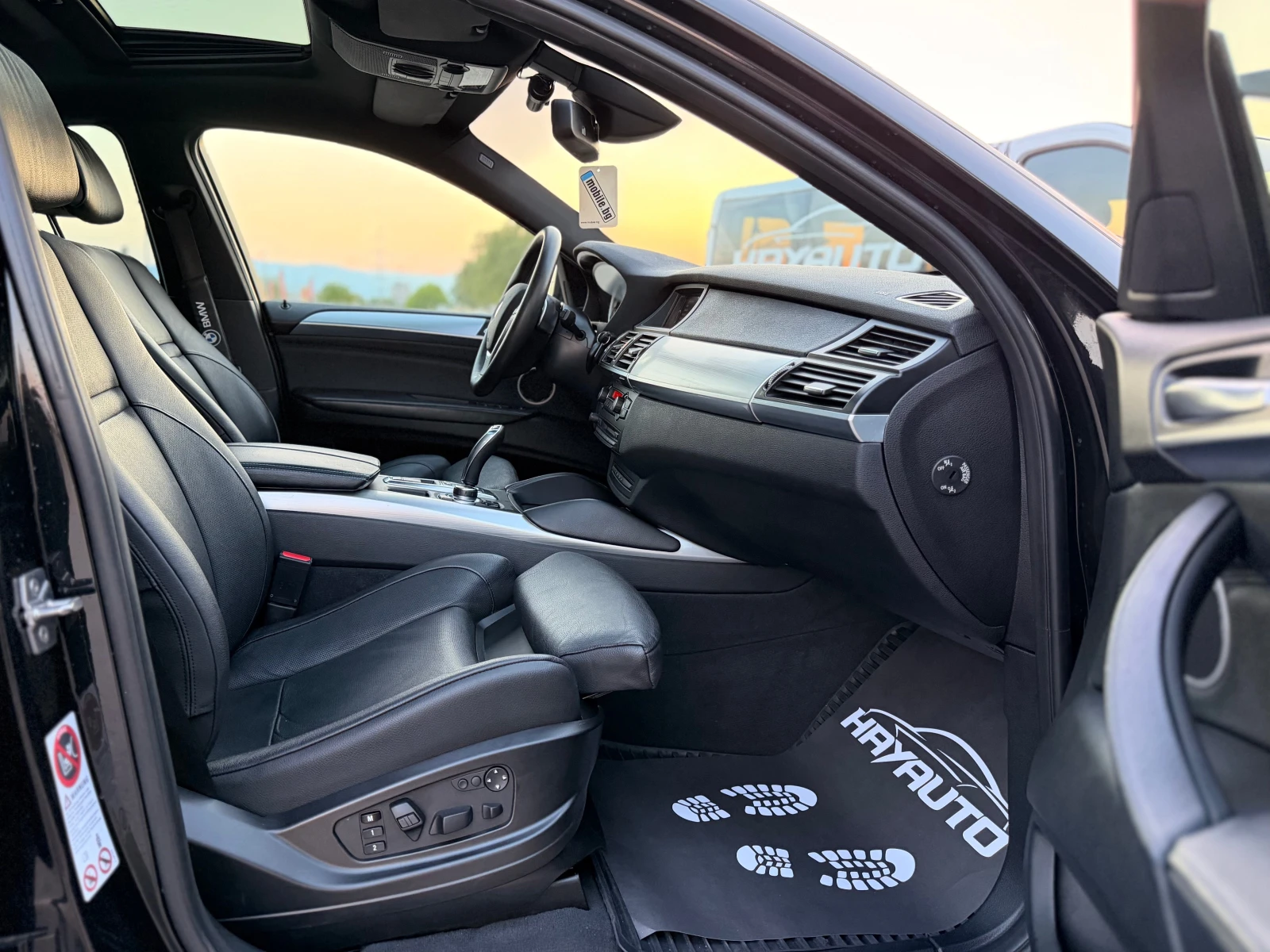 BMW X6 40d= xDrive= M-performance= Distronic= Face= 360* , снимка 11 - Автомобили и джипове - 54440901