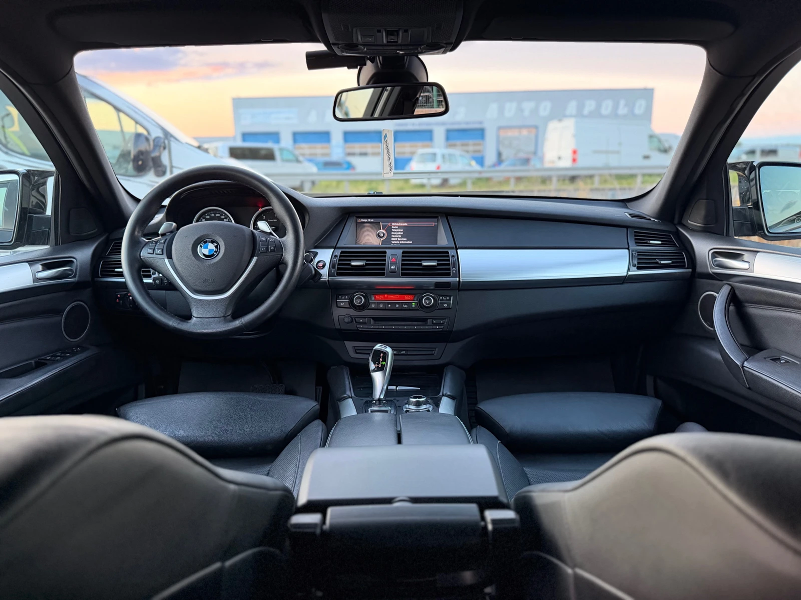 BMW X6 40d= xDrive= M-performance= Distronic= Face= 360* , снимка 10 - Автомобили и джипове - 54440901