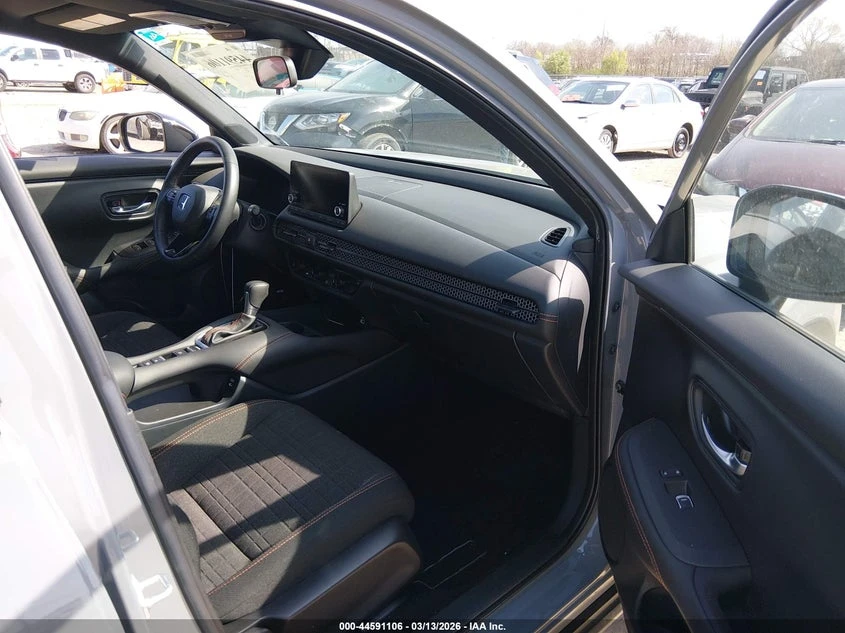 Honda Hr-v 2.0l 2Wd Sport* CARFAX* РЕАЛНИ КИЛОМЕТРИ* , снимка 5 - Автомобили и джипове - 54555846