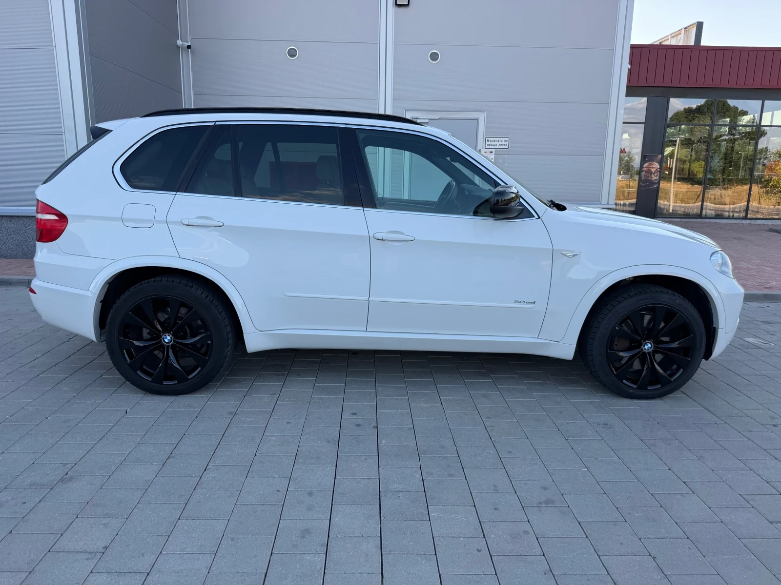 BMW X5 3.0D 286HP M-paket/Soft Close/Keyless/HeadUP/Pano/, снимка 5 - Автомобили и джипове - 55509526