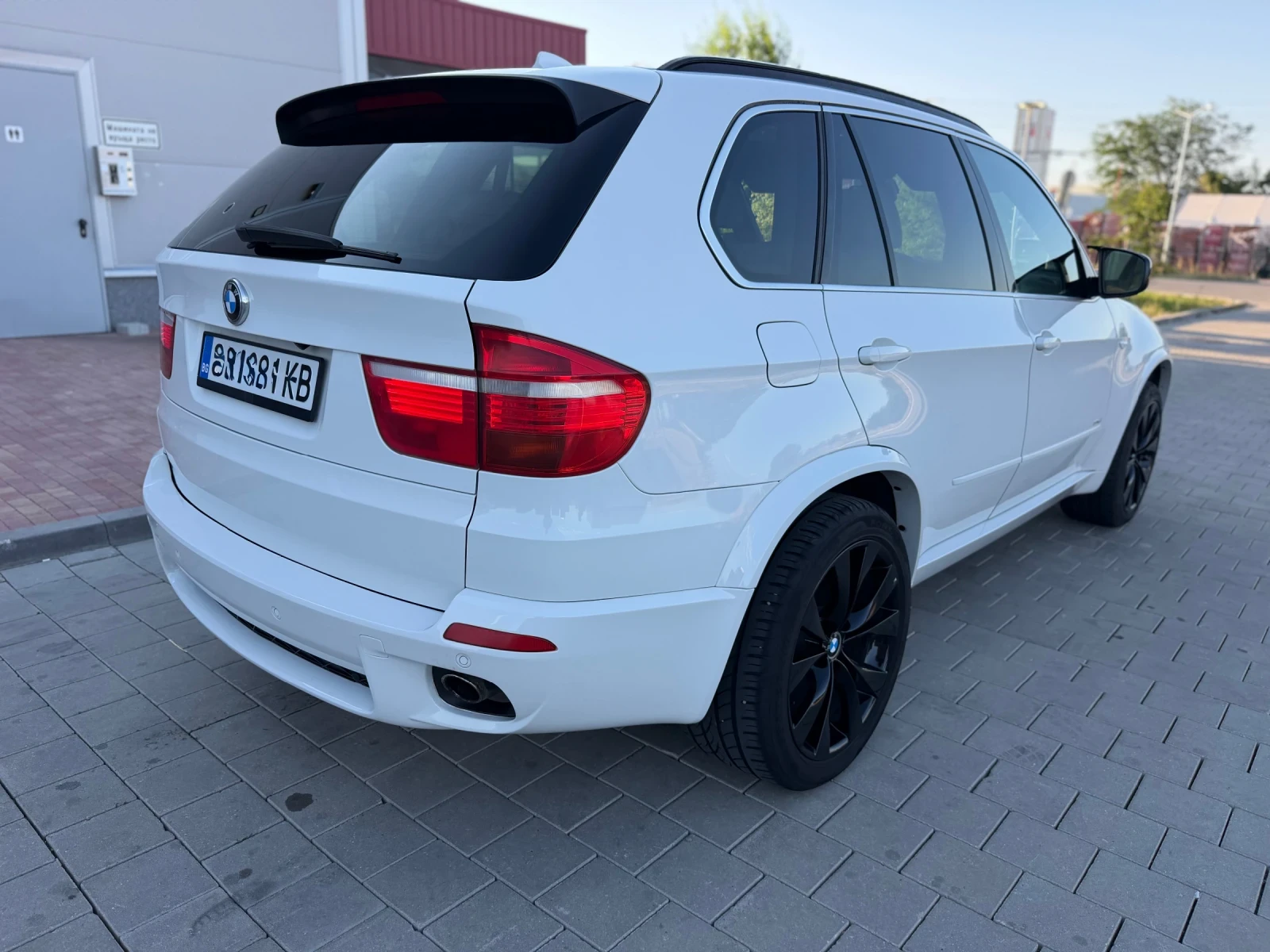 BMW X5 3.0D 286HP M-paket/Soft Close/Keyless/HeadUP/Pano/, снимка 4 - Автомобили и джипове - 55509526