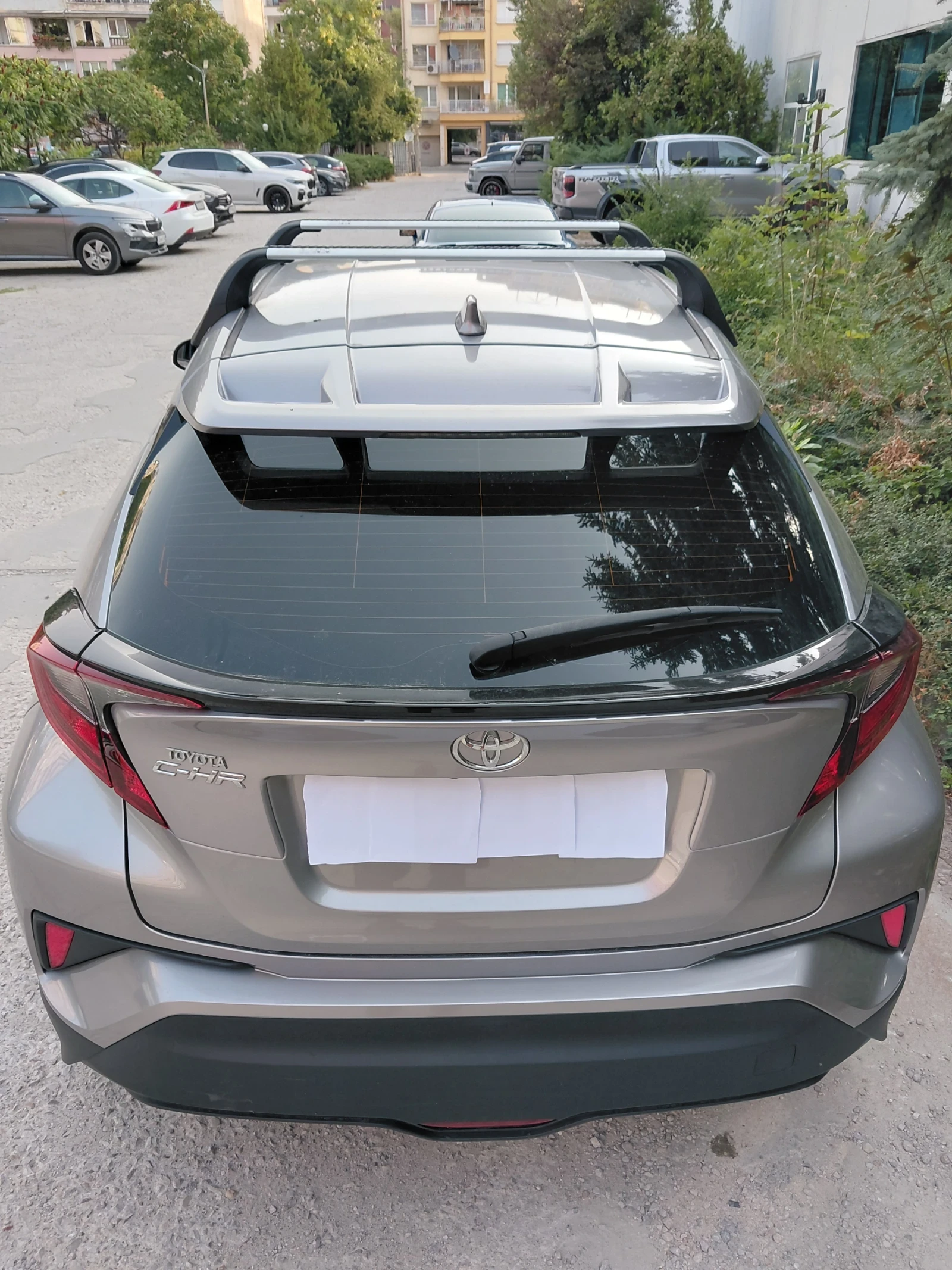Toyota C-HR Бензин, снимка 4 - Автомобили и джипове - 55850924