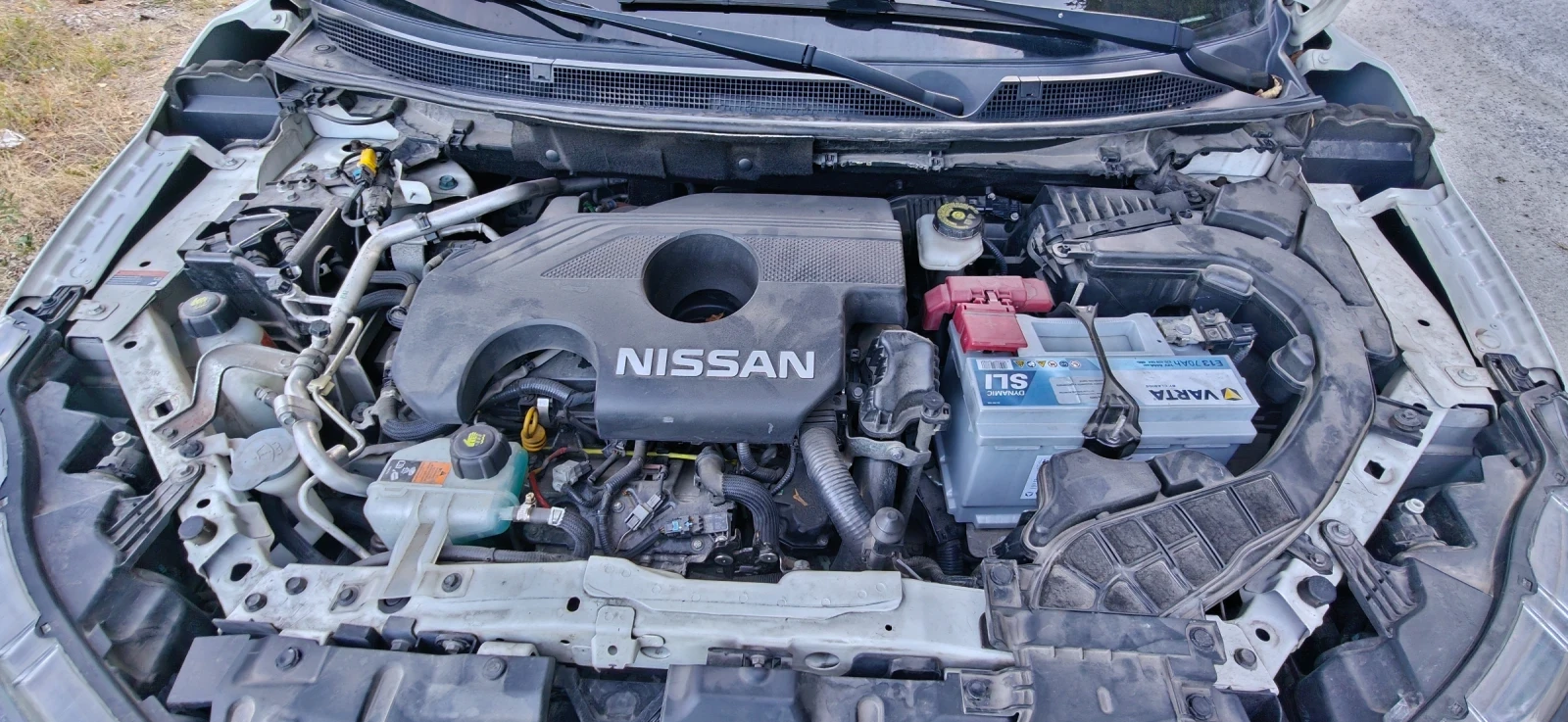Nissan Qashqai 1.7 Diesel 4x4 Automatic, снимка 6 - Автомобили и джипове - 56340209