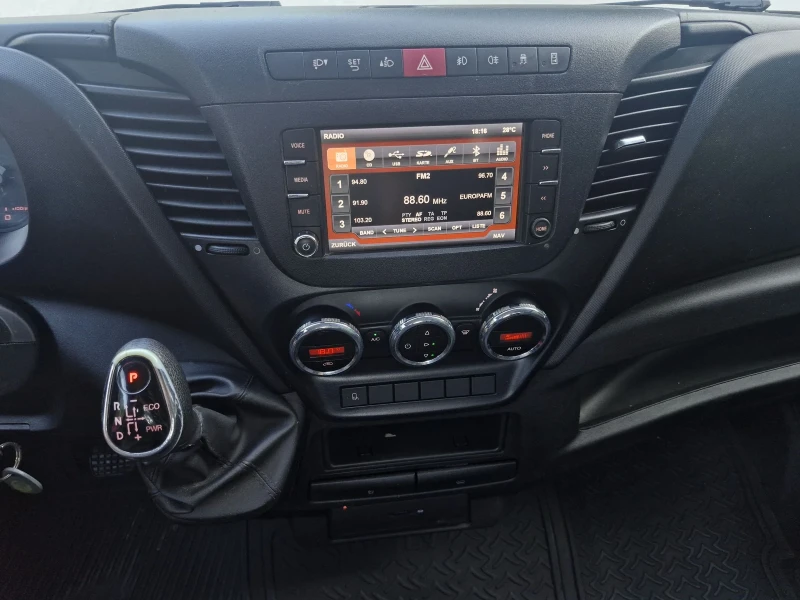 Iveco Daily 35C17 HI-MATIC, снимка 15 - Бусове и автобуси - 52557802