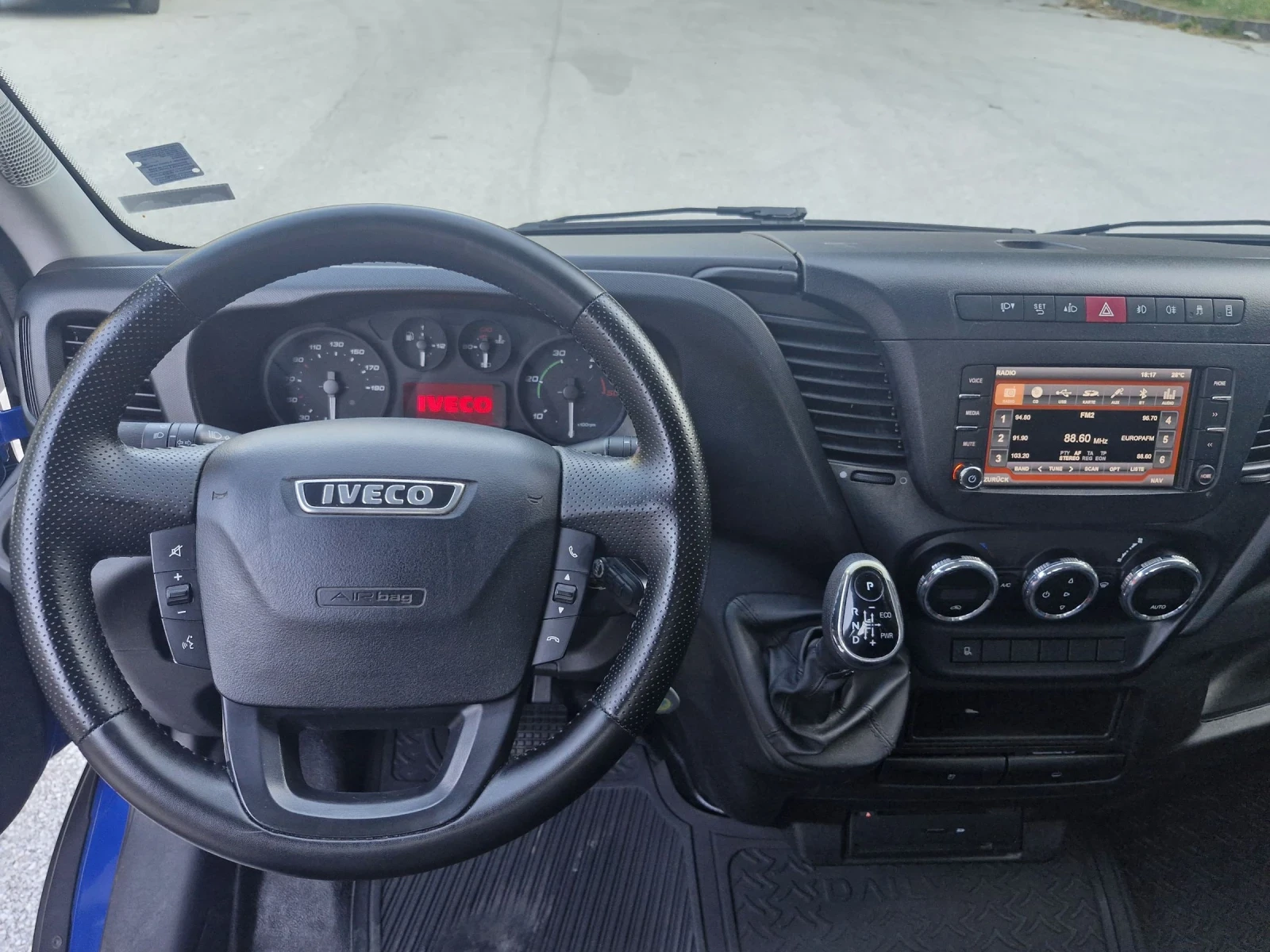 Iveco Daily 35C17 HI-MATIC | Mobile.bg   14